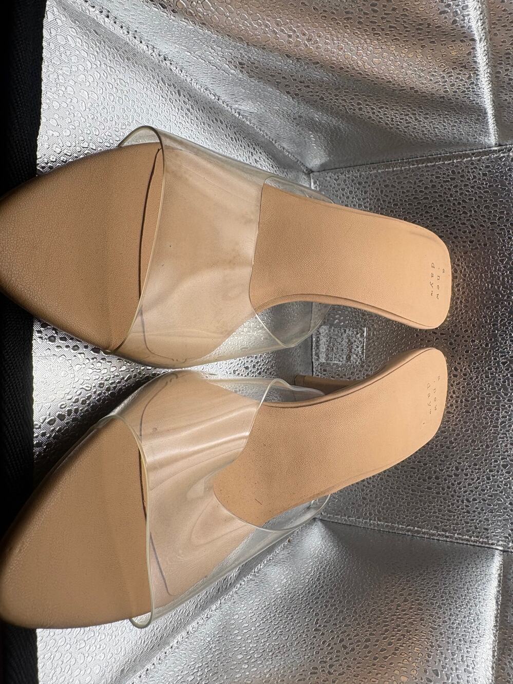 TARGET Women's High Heels in Tan and White, Size 11
